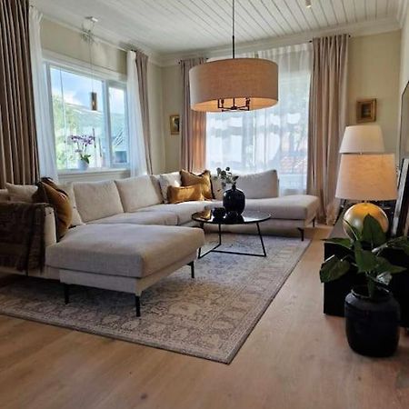 Villa Close To The City Centre ترومسو المظهر الخارجي الصورة