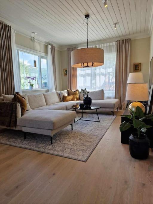 Villa Close To The City Centre ترومسو المظهر الخارجي الصورة